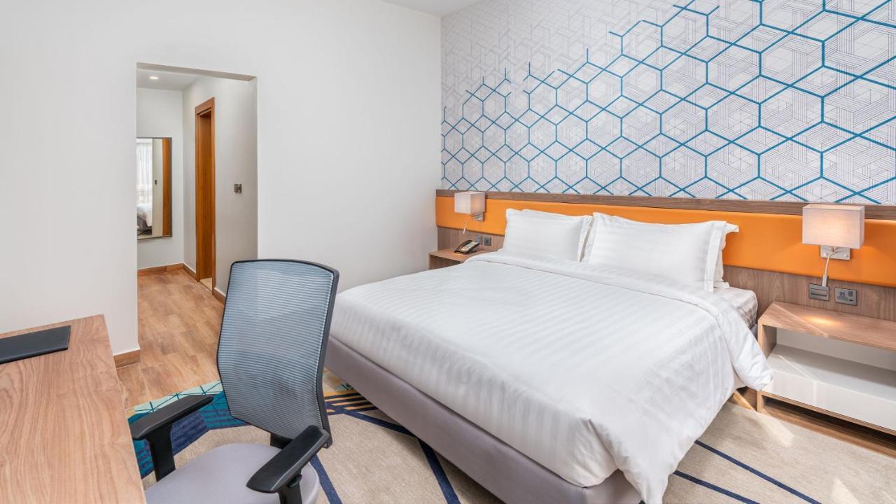 Holiday Inn Tabuk By Ihg Экстерьер фото