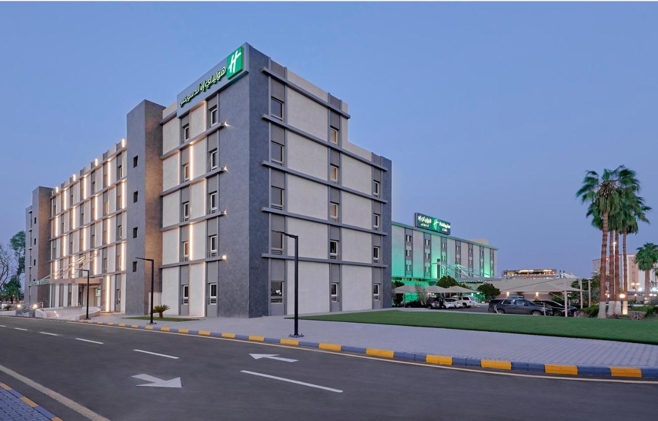 Holiday Inn Tabuk By Ihg Экстерьер фото