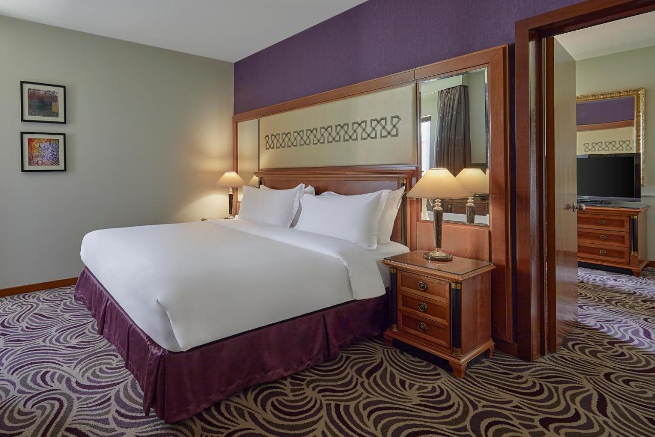 Holiday Inn Tabuk By Ihg Экстерьер фото