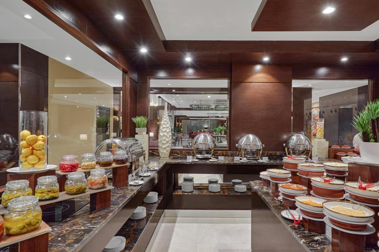 Holiday Inn Tabuk By Ihg Экстерьер фото