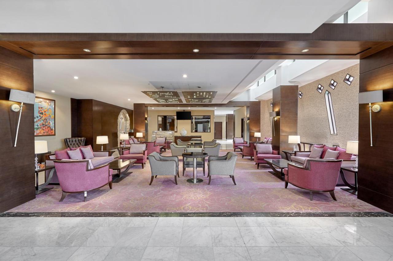 Holiday Inn Tabuk By Ihg Экстерьер фото