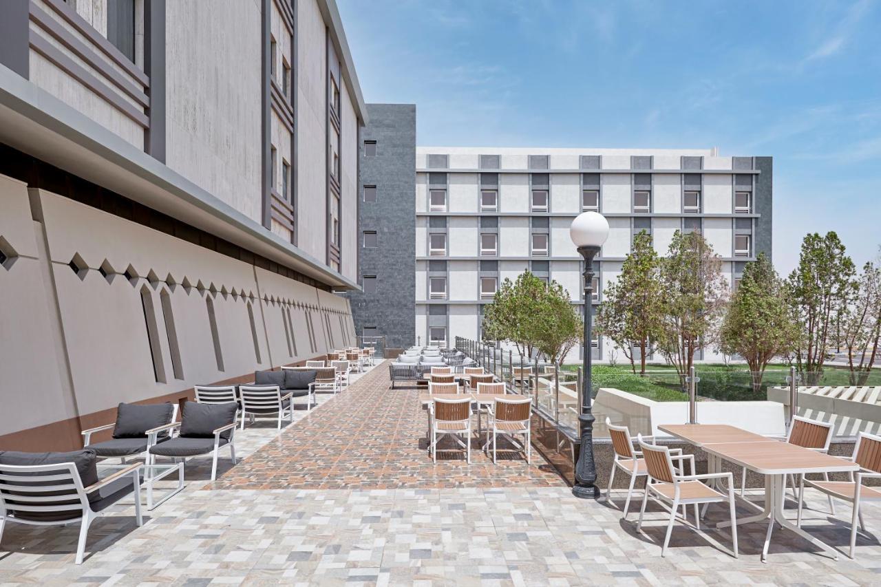 Holiday Inn Tabuk By Ihg Экстерьер фото