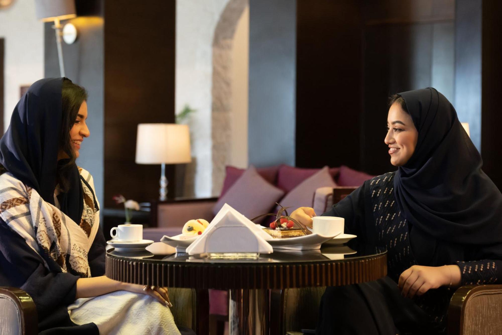 Holiday Inn Tabuk By Ihg Экстерьер фото