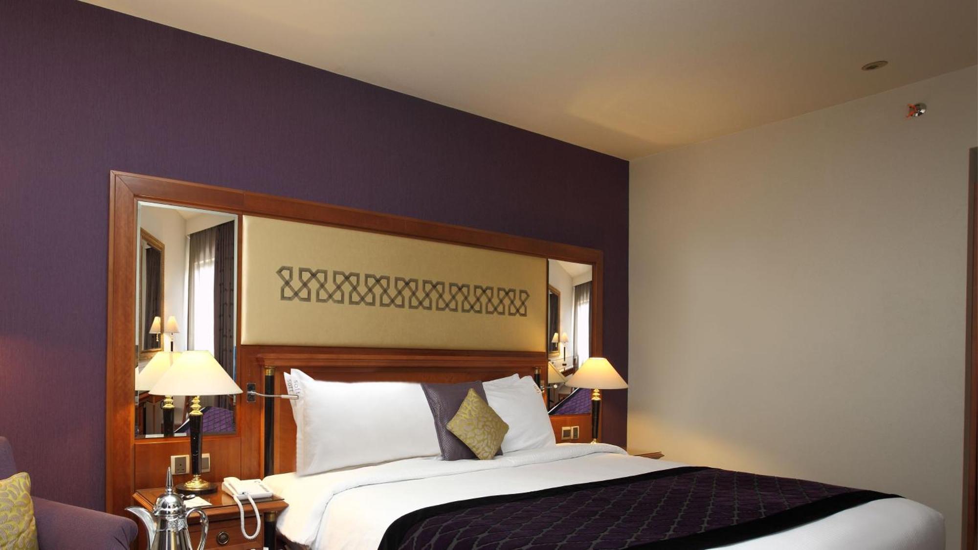 Holiday Inn Tabuk By Ihg Экстерьер фото